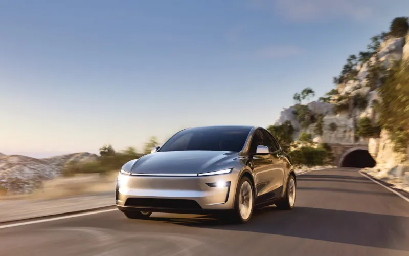 2025 Tesla Model Y Juniper